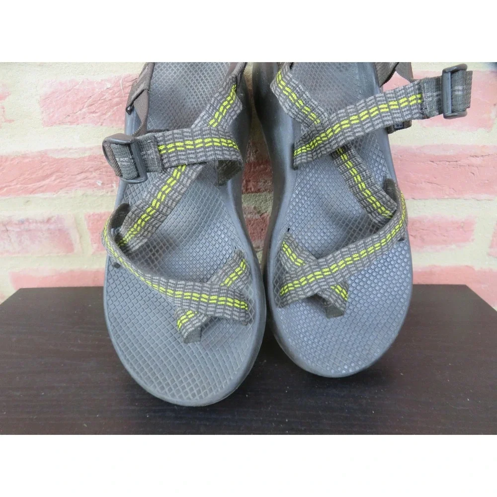 Chaco Z/2 Sandals Mens Size 10 Gray Yellow Strappy Toe Loop Hiking Water Trail